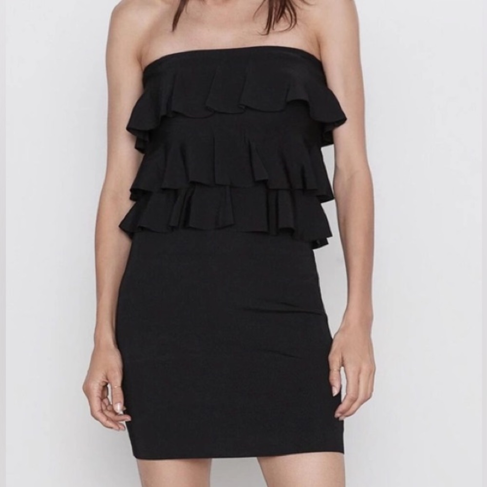 NEW WITH TAG ZARA FITTED DRESS LITTLE BLACK DRESS